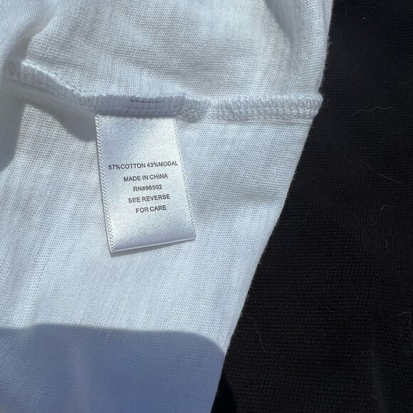 NWT Peacock Sequin Embellished Tee - Picture 6 of 8